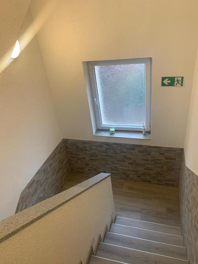 Godorfer Burg Monteuer Zimmer Веселинг Екстериор снимка